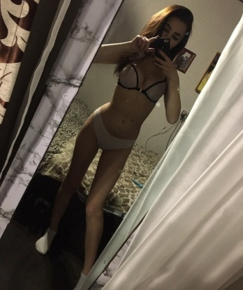 Анкета проститутки Чарлиз - Фото, г. Шушары, 19 лет, №14931